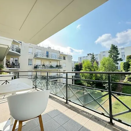 Bel Appartement Spacieux 2 Pers Avec Balcon - Thermale 3 Chamalières Buitenkant foto