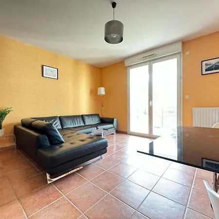 Bel Appartement Spacieux 2 Pers Avec Balcon - Thermale 3 Chamalières Buitenkant foto